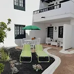 2 Bedroom Grandfloor-pto. Del Carmen 아파트 푸에르토 델 카르멘