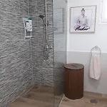 2 Bedroom Grandfloor-pto. Del Carmen 아파트 *