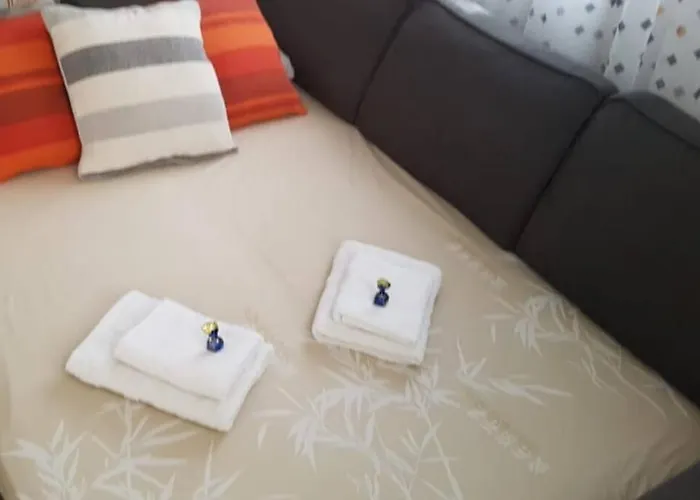 2 Bedroom Grandfloor-pto. Del Carmen شقة