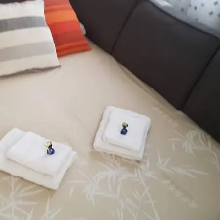 2 Bedroom Grandfloor-pto. Del Carmen Apartment