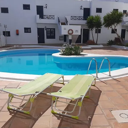 Apartment 2 Bedroom Grandfloor-pto. Del Carmen
